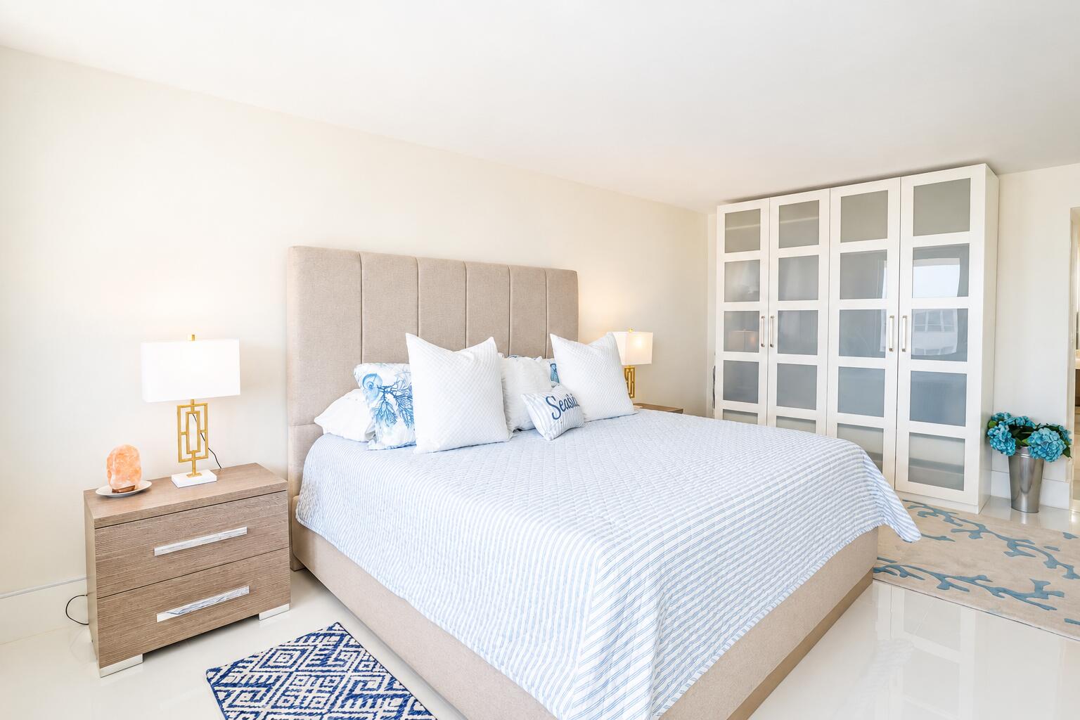 OPAL TOWERS CONDO - Residential