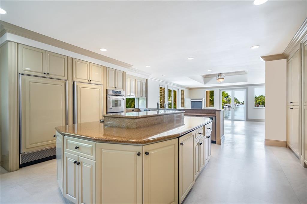 RIVIERA ISLE - Residential