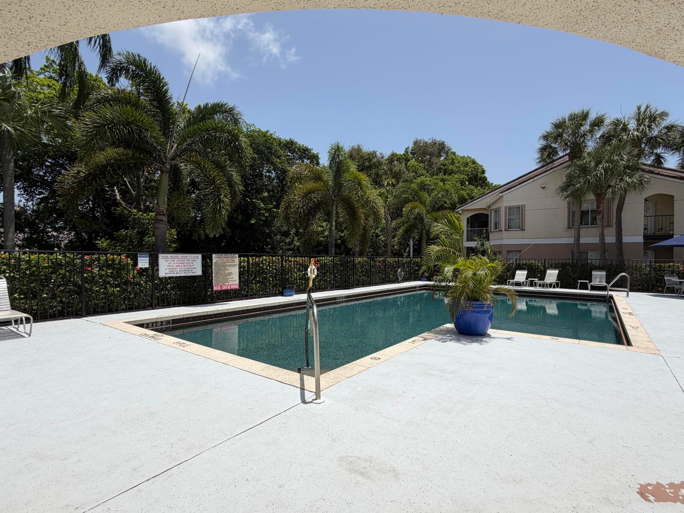 CASABLANCA ISLES CONDO - Residential