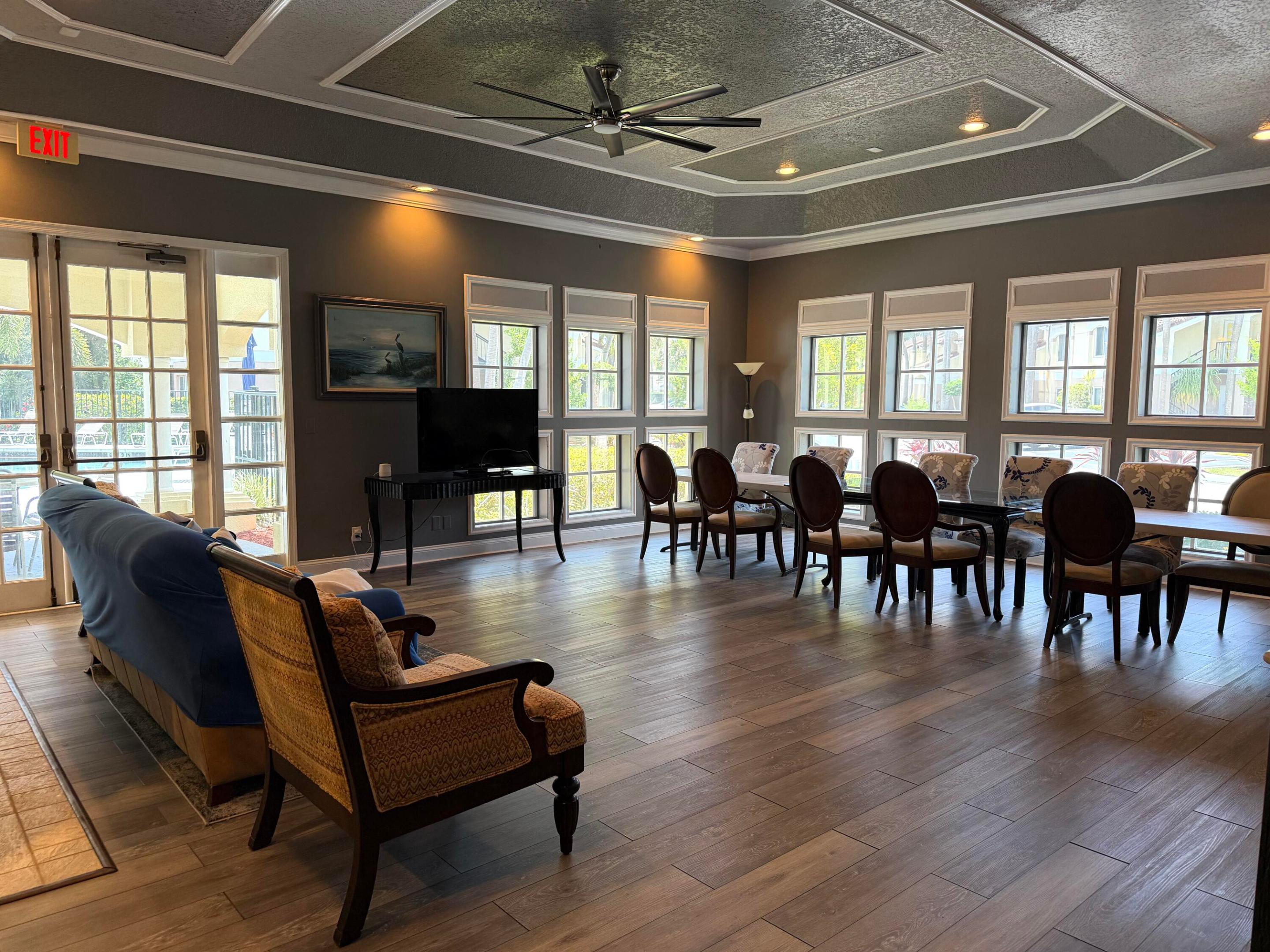 CASABLANCA ISLES CONDO - Residential