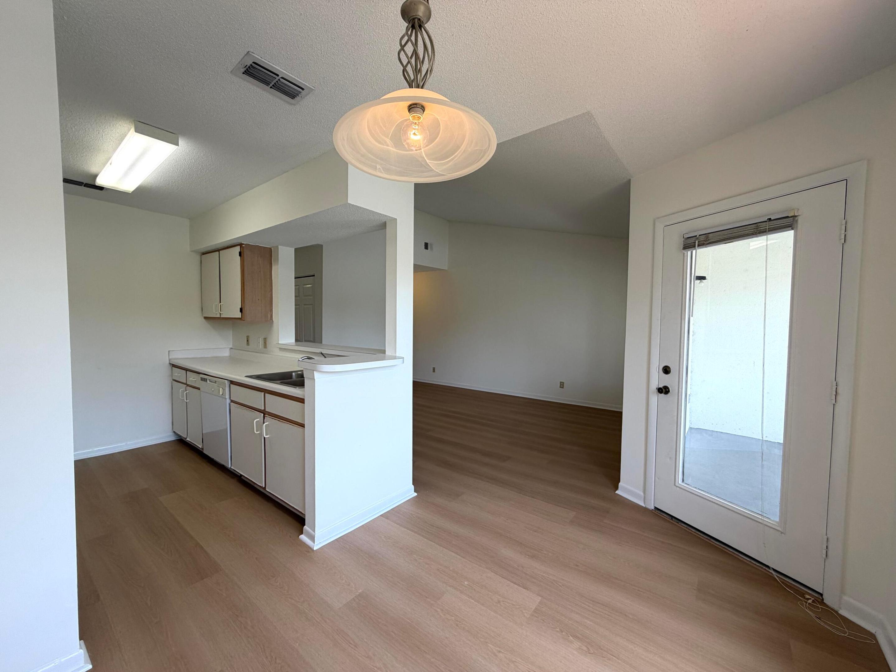 CASABLANCA ISLES CONDO - Residential