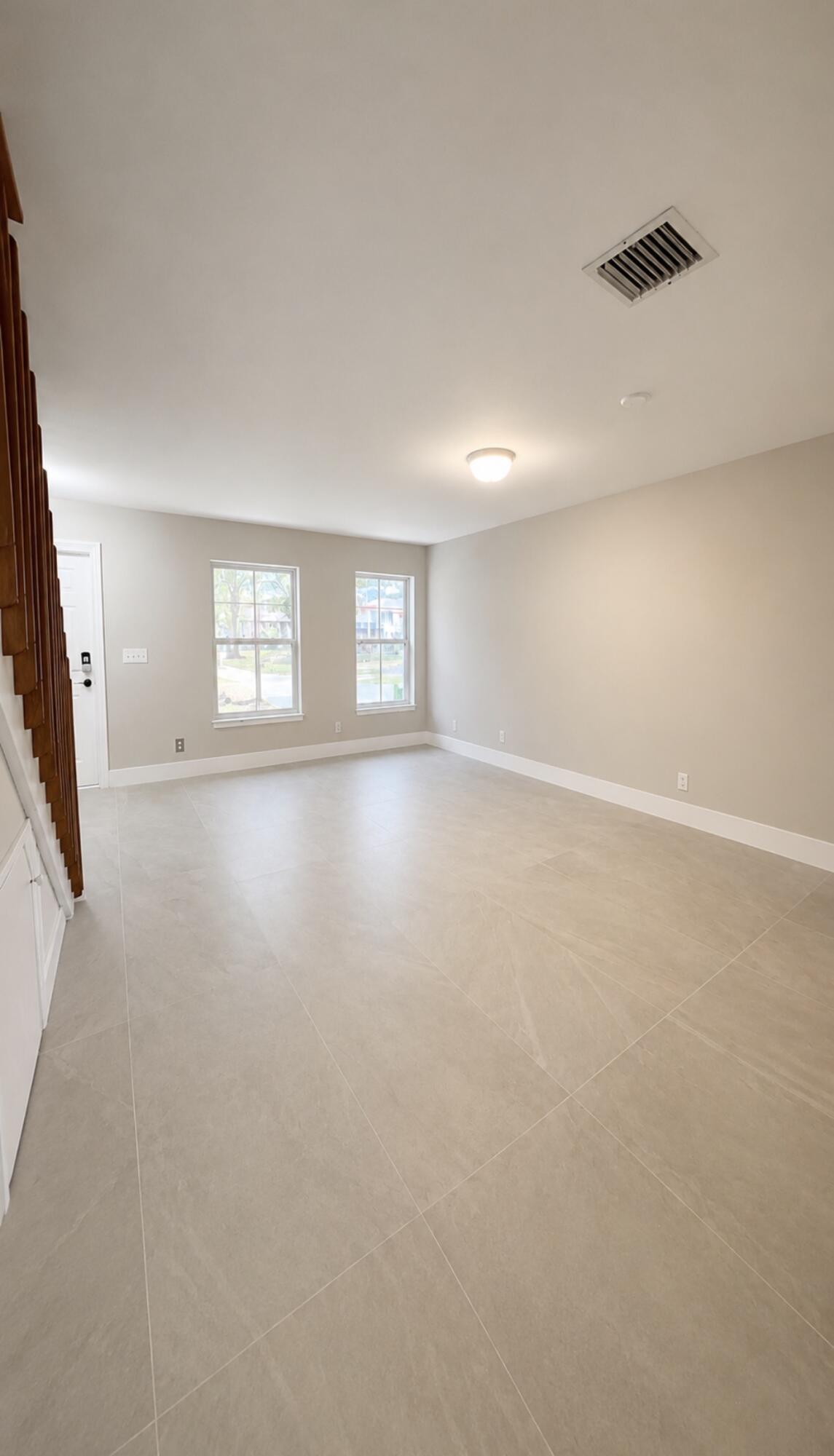 SUMMIT LAKE - Residential