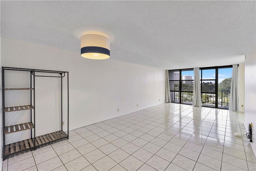 OCEANVIEW PARK CONDO - Residential