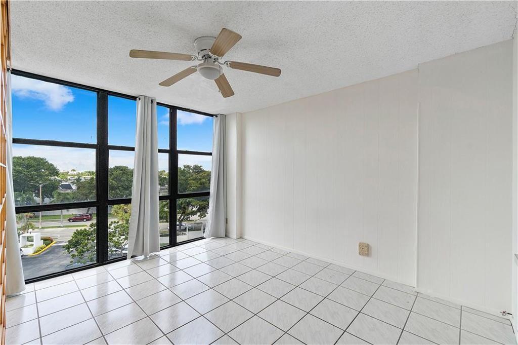 OCEANVIEW PARK CONDO - Residential