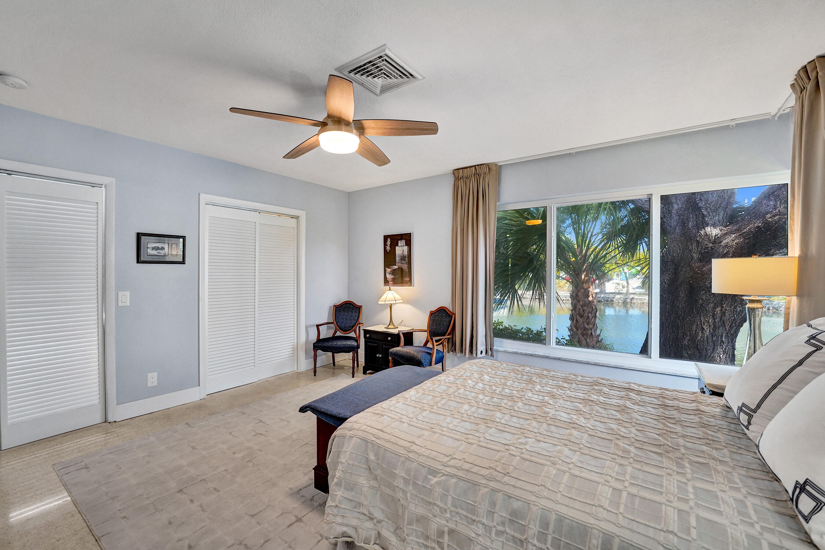 PALM YACHT & BEACH CLUB - Residential