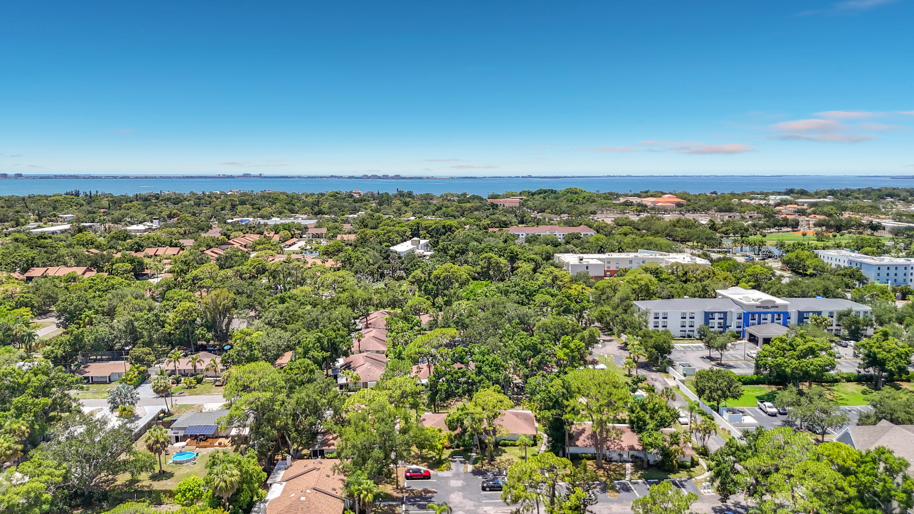 ROYAL PALM VILLAS - Residential