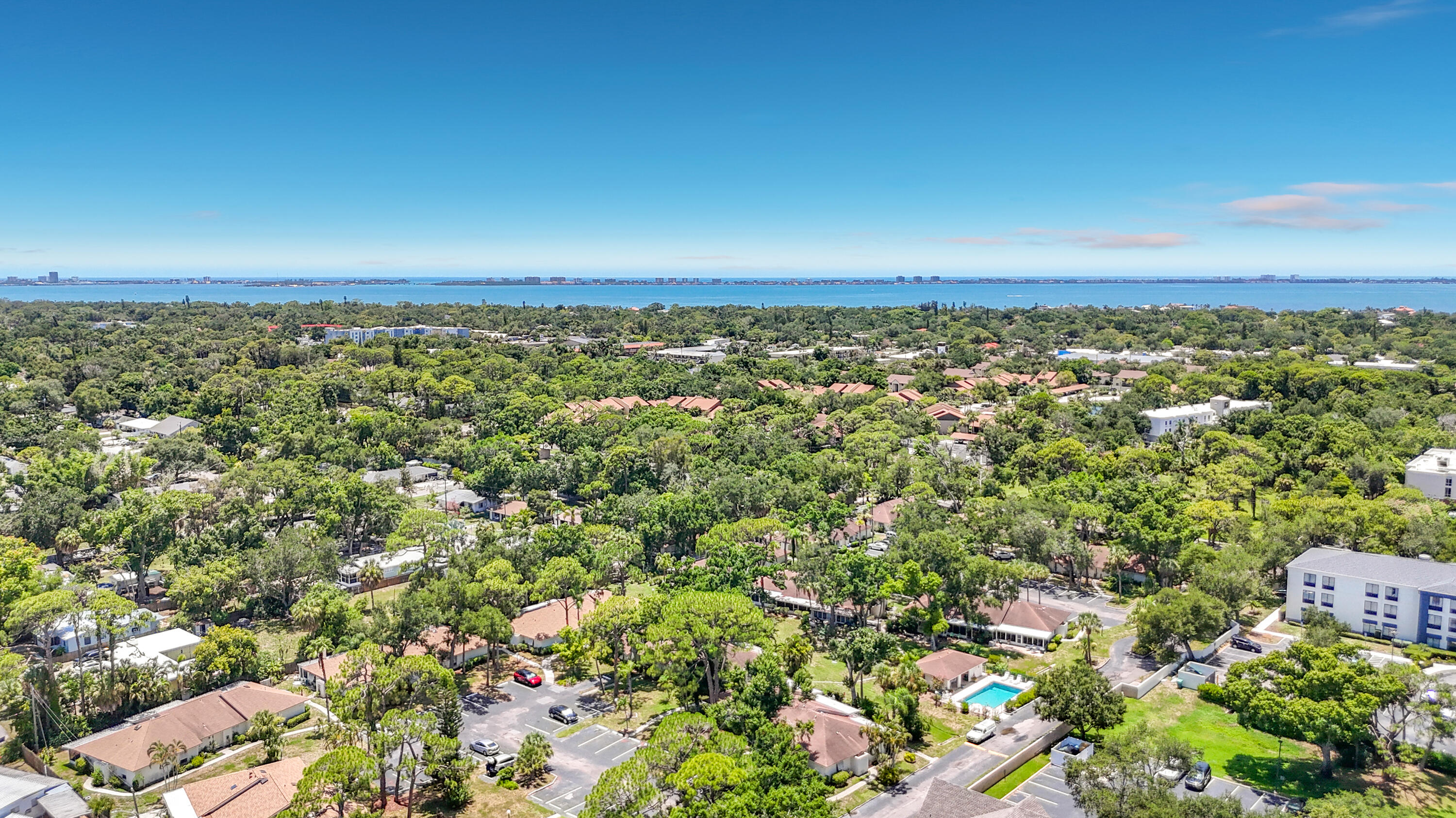 ROYAL PALM VILLAS - Residential