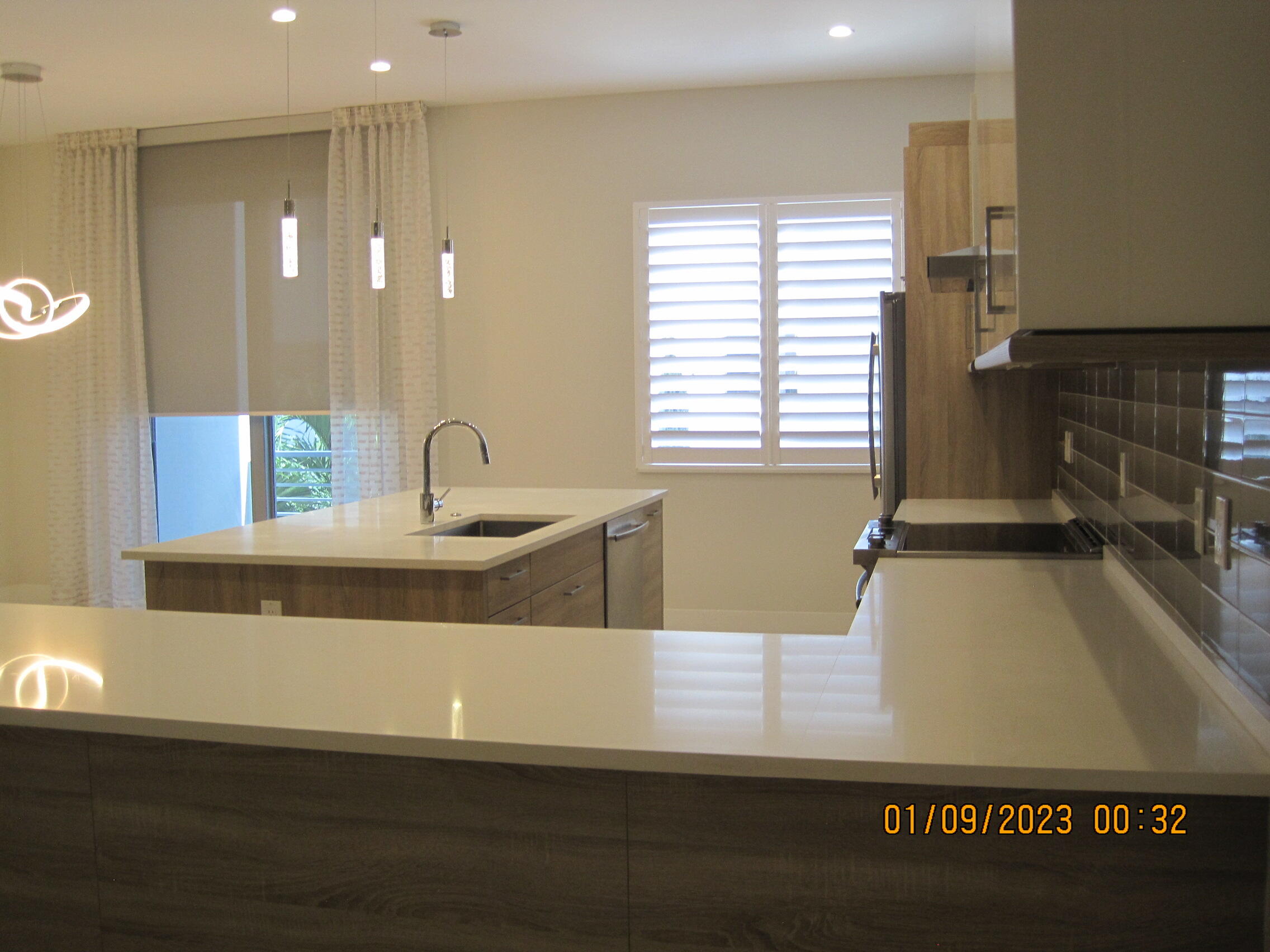 SPANISH RIVER TOWNHOMES - Residential Lease