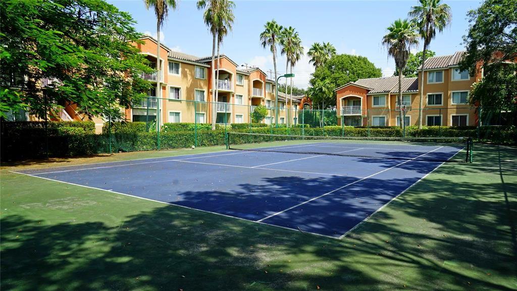 Riviera Palms - Residential