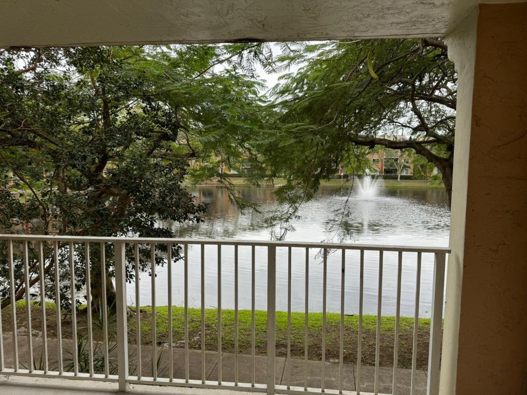 Riviera Palms - Residential