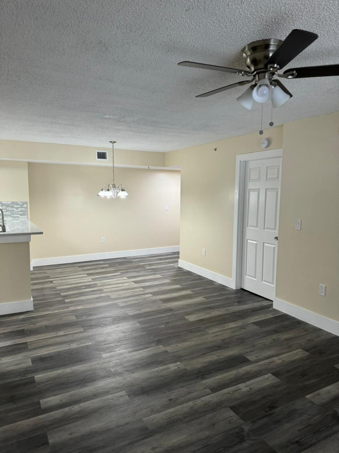 Riviera Palms - Residential