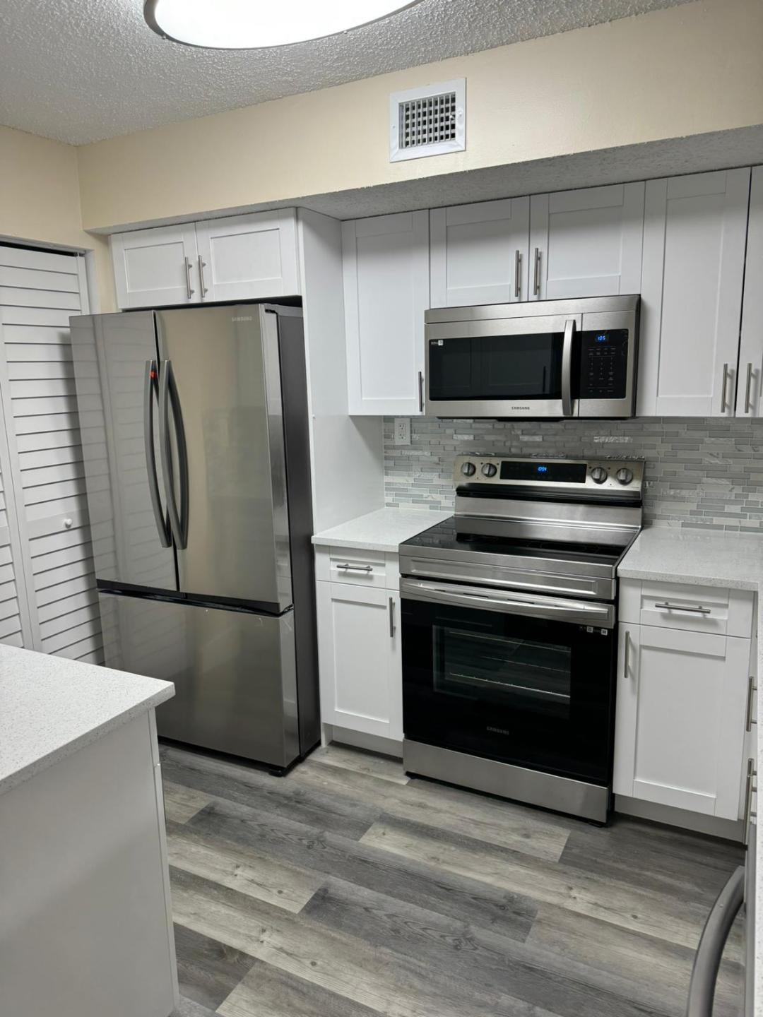 Riviera Palms - Residential