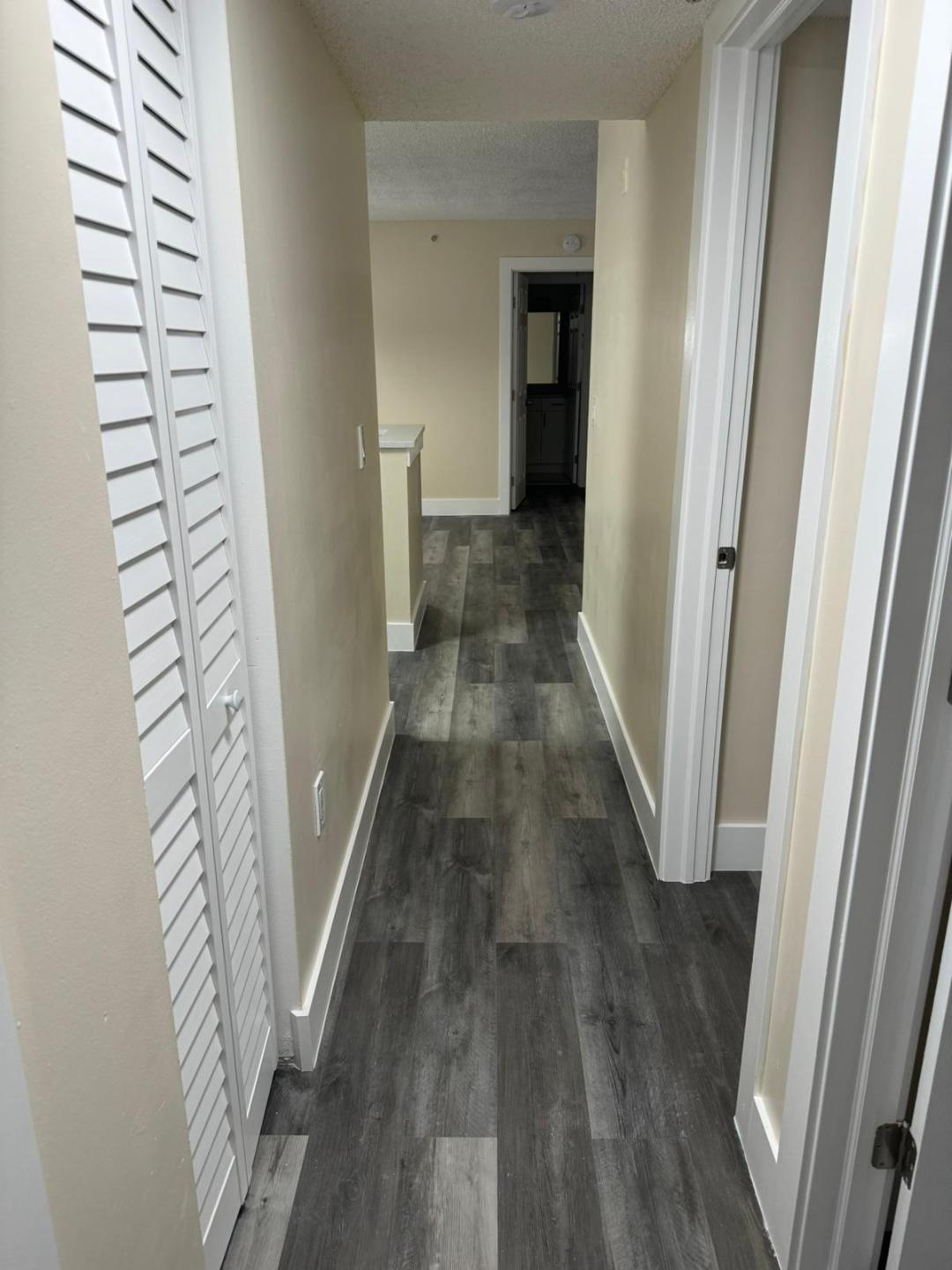 Riviera Palms - Residential