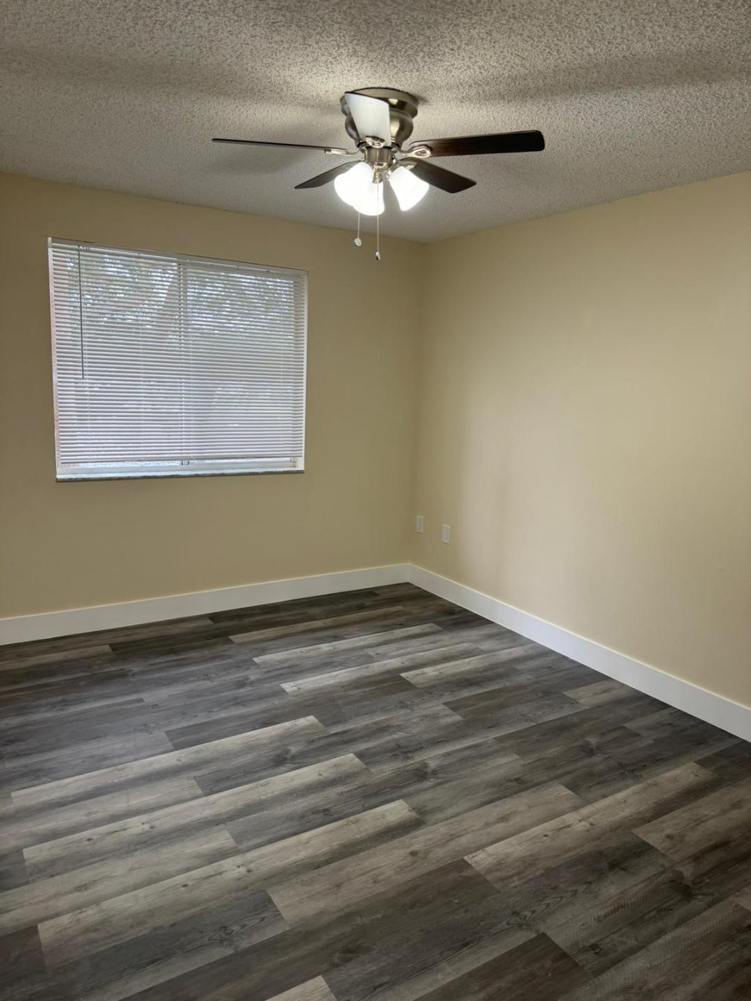 Riviera Palms - Residential