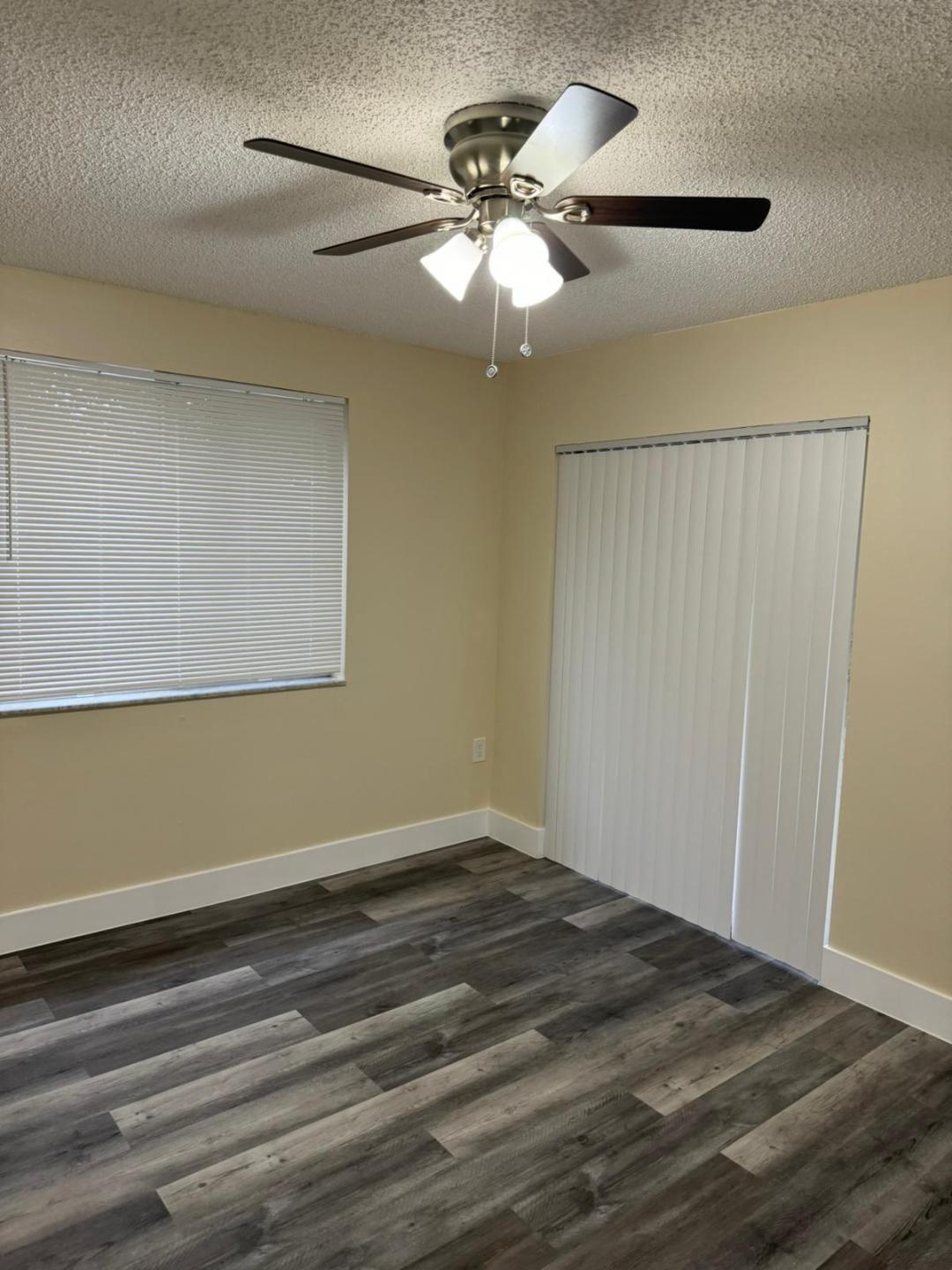 Riviera Palms - Residential