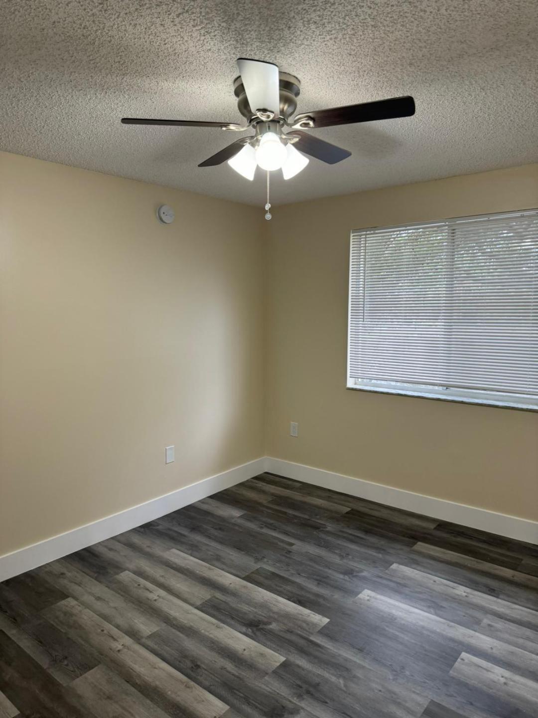 Riviera Palms - Residential