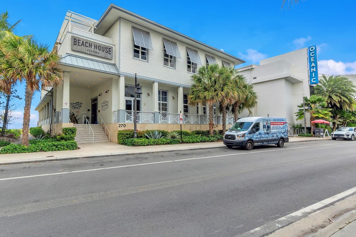 Admiralty Towers - Residential