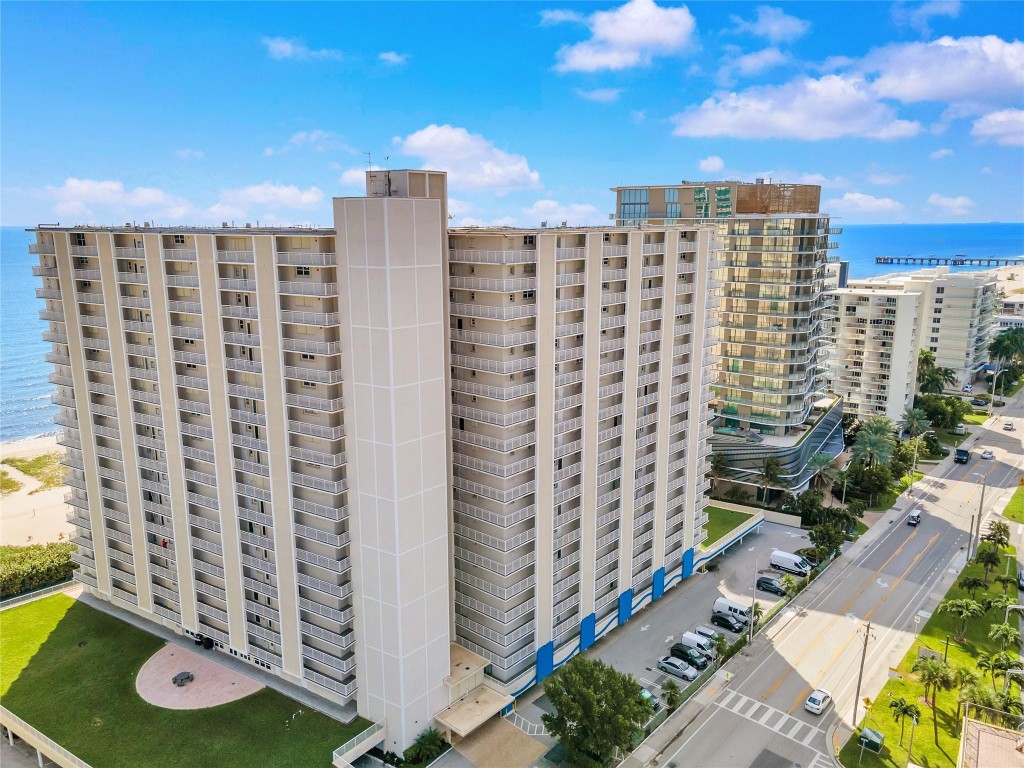 Admiralty Towers - Residential