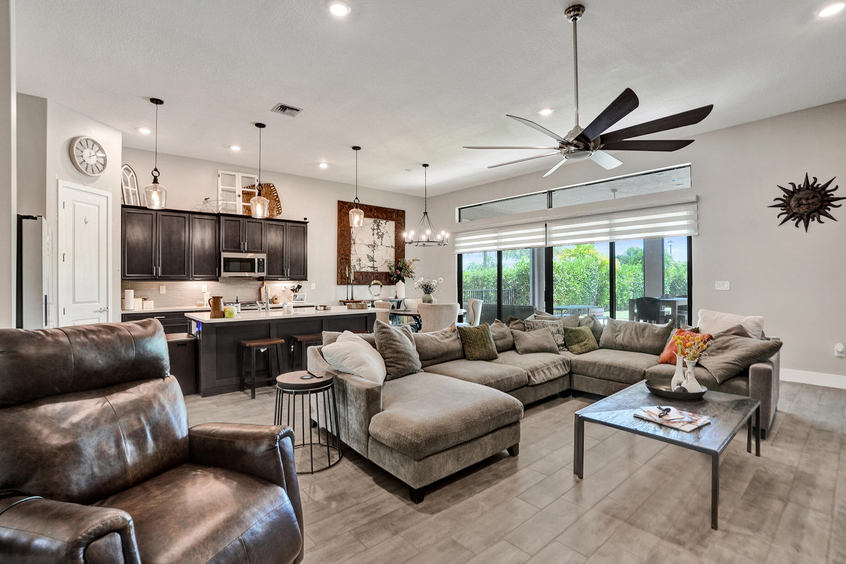 MCJUNKIN FARMS PLAT - Residential