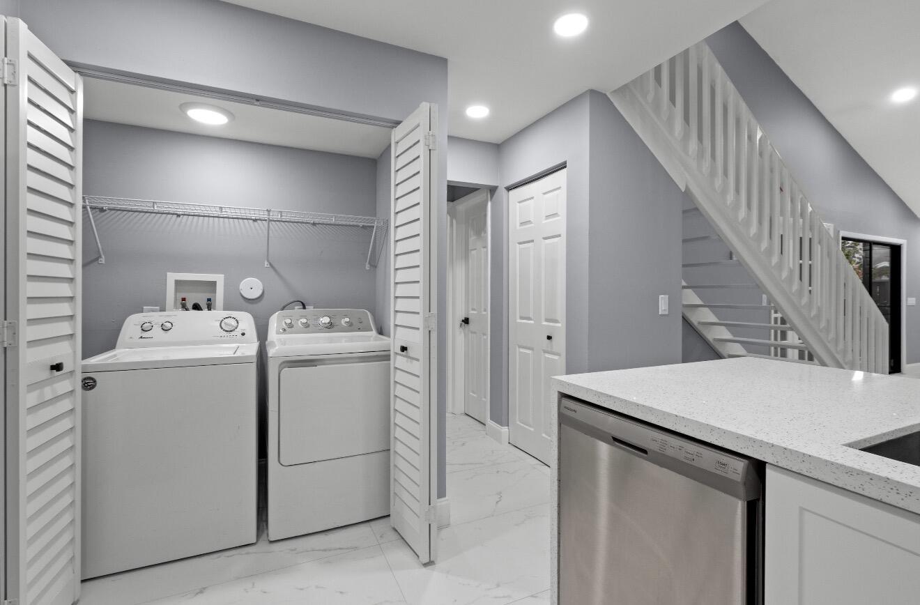 ROCK ISLAND LAND CORP - Residential