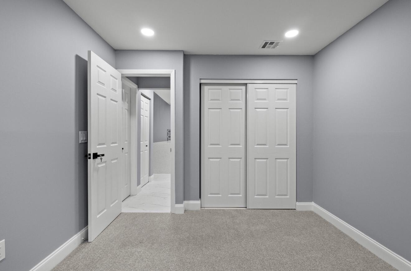 ROCK ISLAND LAND CORP - Residential