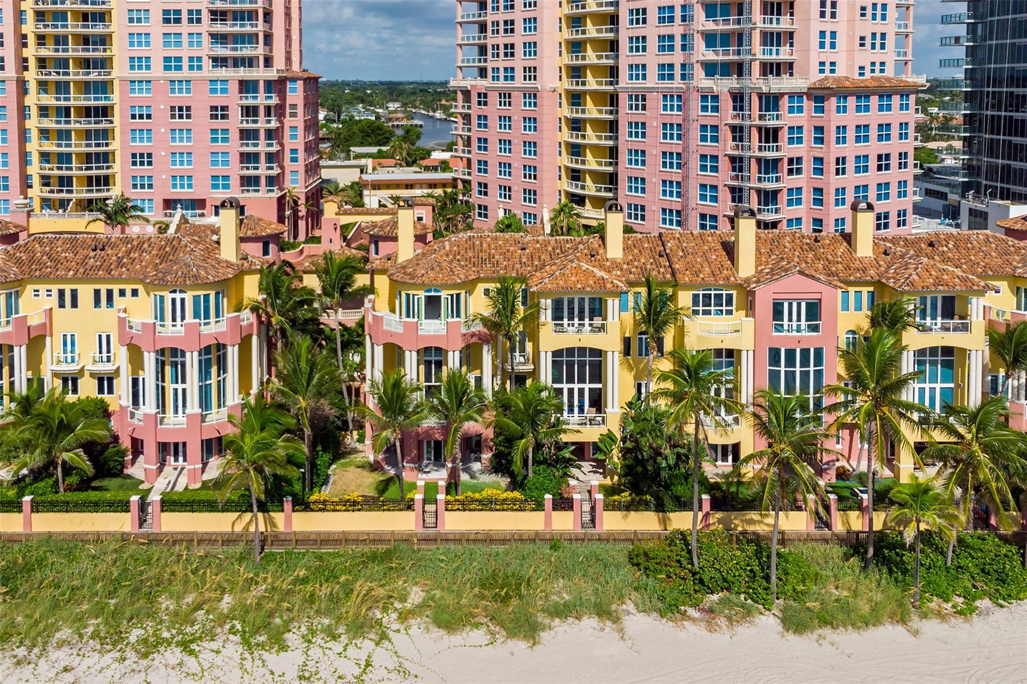 PALMS TOWER TWO CONDO - Residential Lease