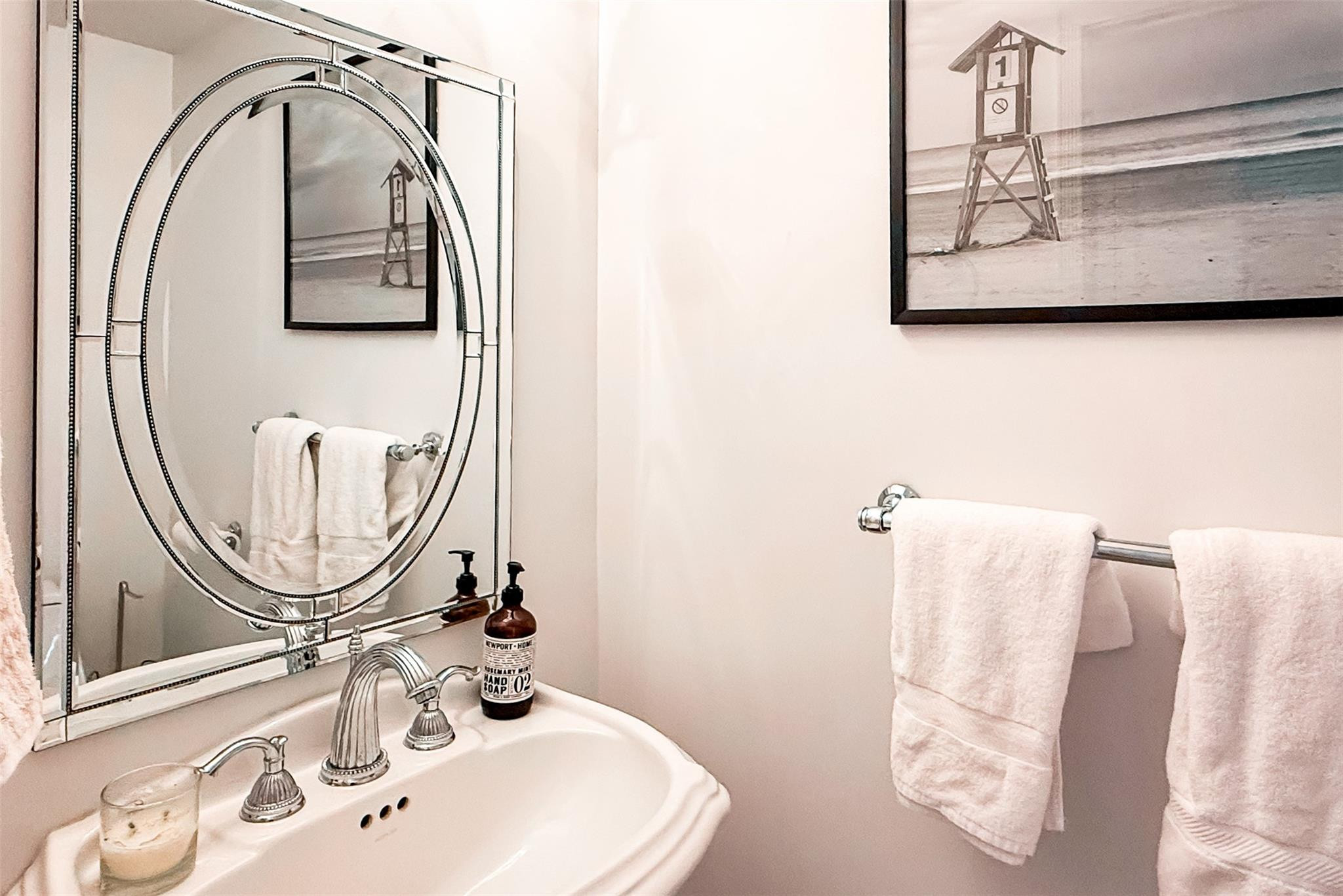 PALMS TOWER TWO CONDO - Residential Lease
