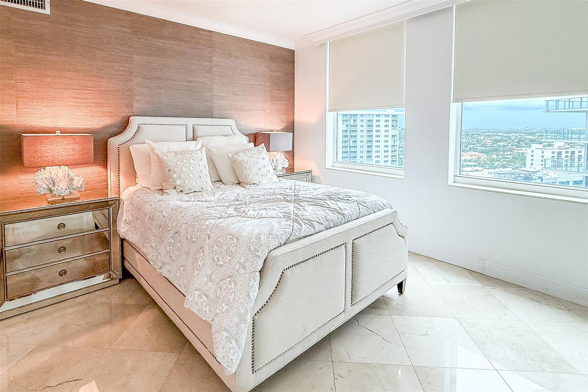 PALMS TOWER TWO CONDO - Residential Lease