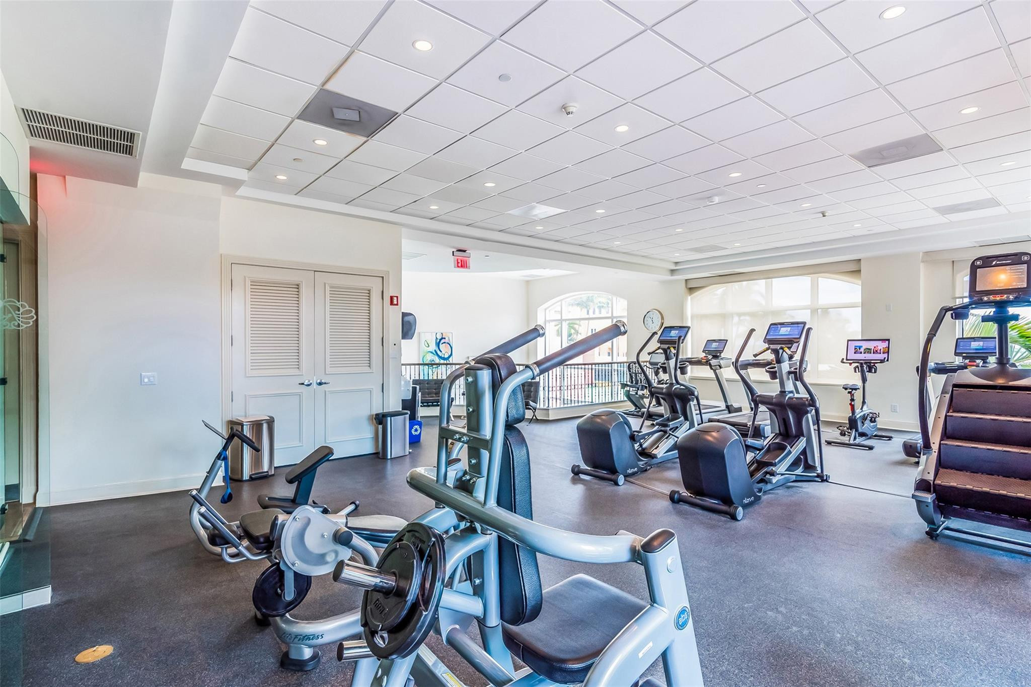 PALMS TOWER TWO CONDO - Residential Lease