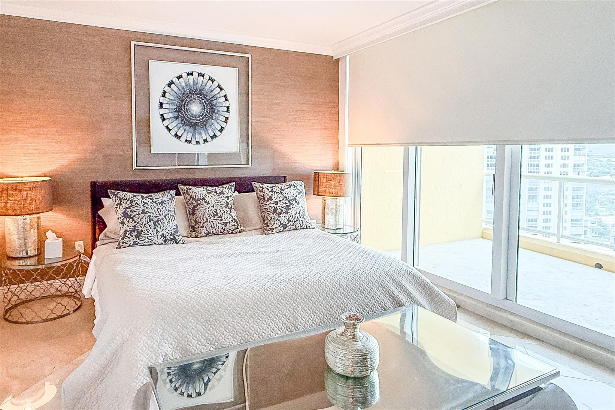 PALMS TOWER TWO CONDO - Residential Lease