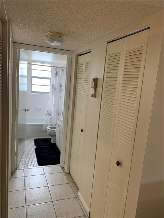 PALM SPRINGS 2 - Residential