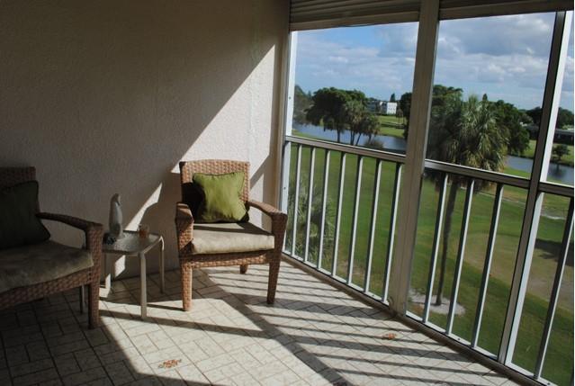 PALM SPRINGS 2 - Residential