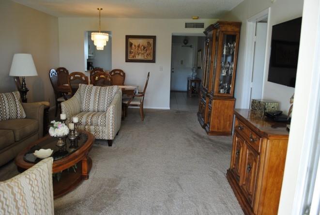 PALM SPRINGS 2 - Residential