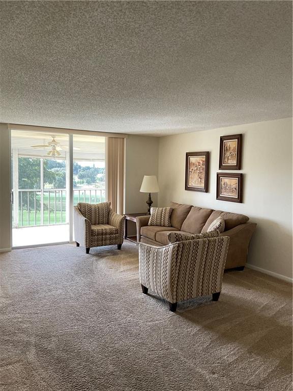 PALM SPRINGS 2 - Residential