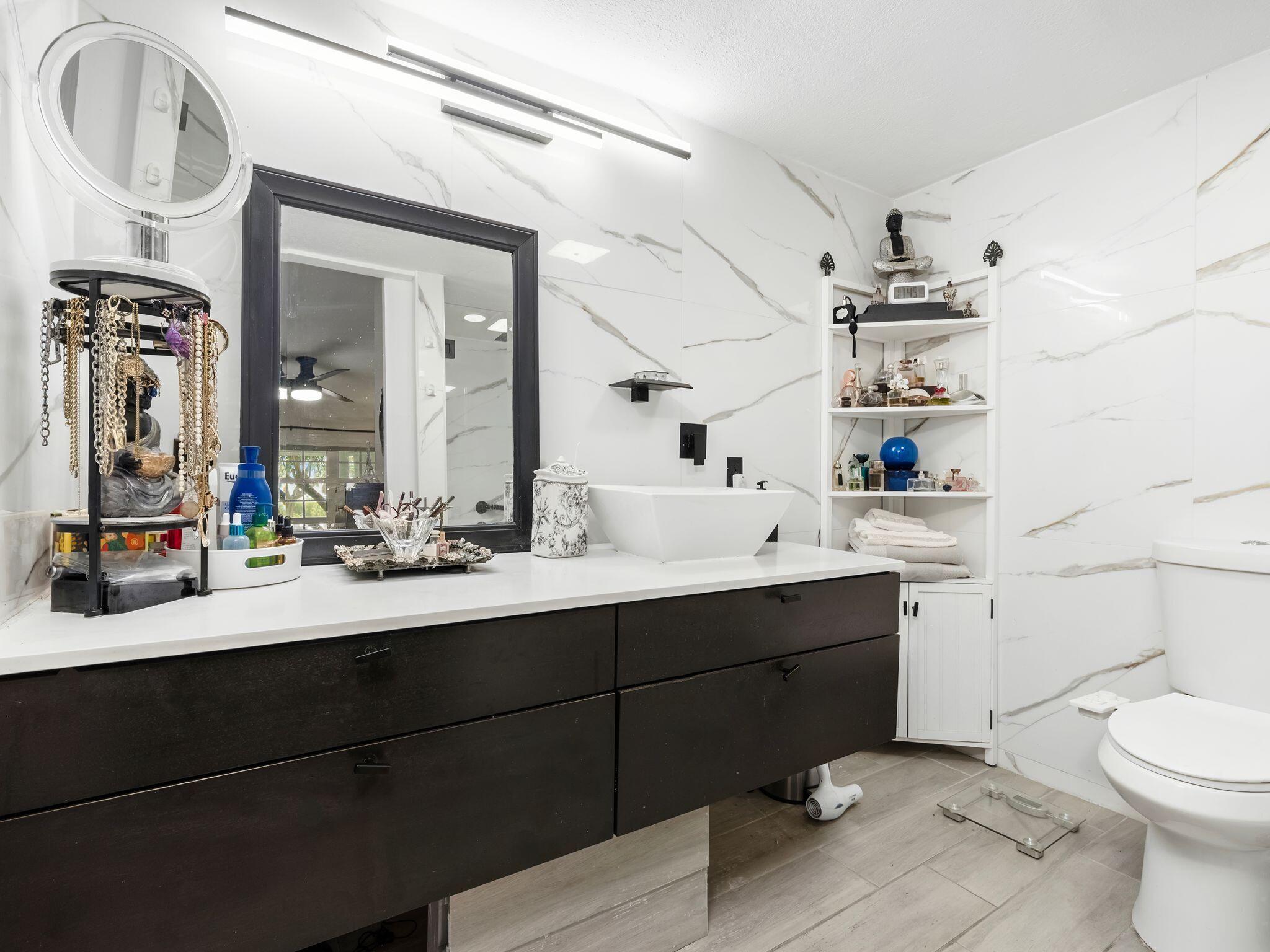 NO 41 PALM-AIRE COUNTRY CLUB - Residential