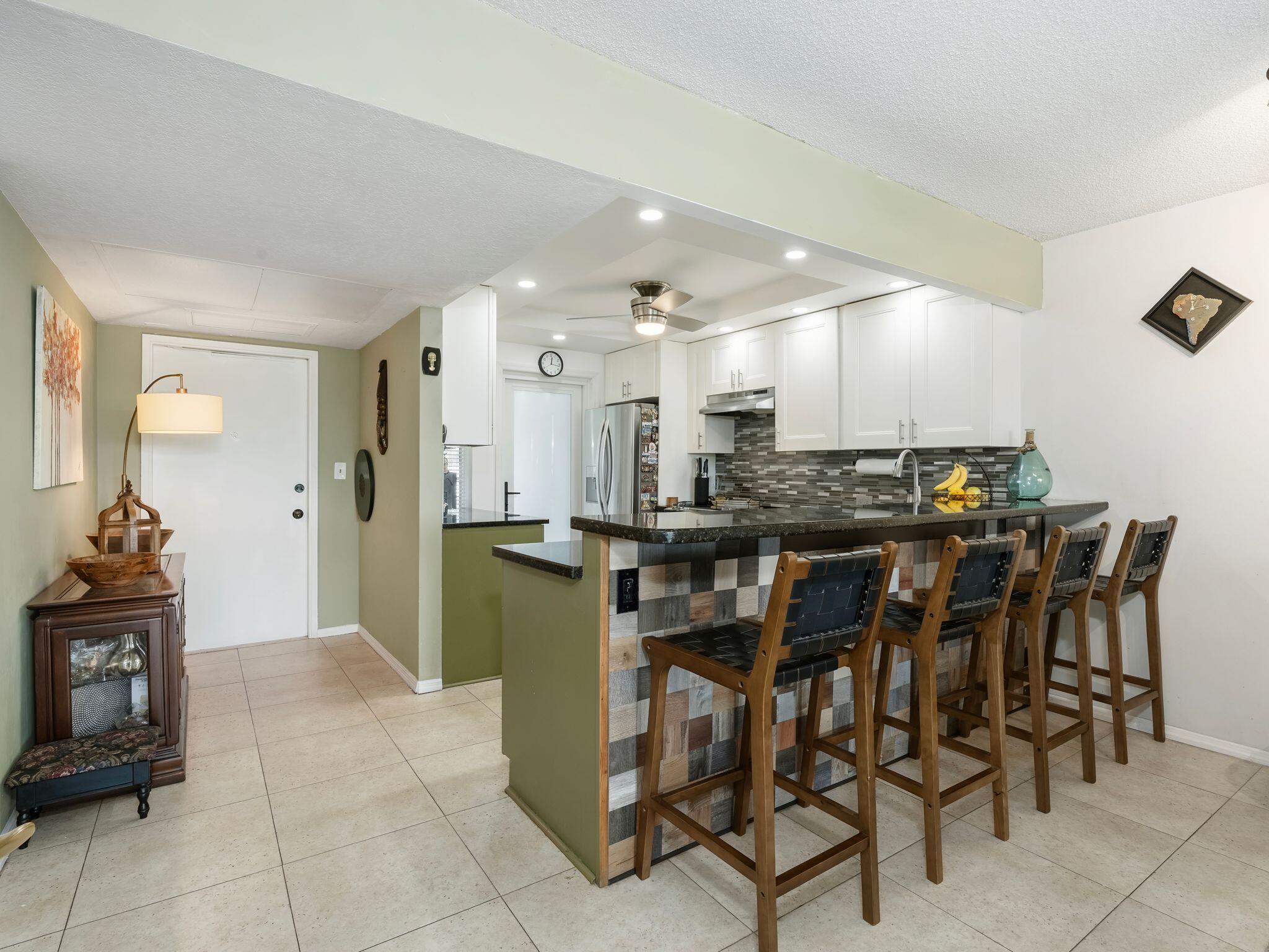 NO 41 PALM-AIRE COUNTRY CLUB - Residential