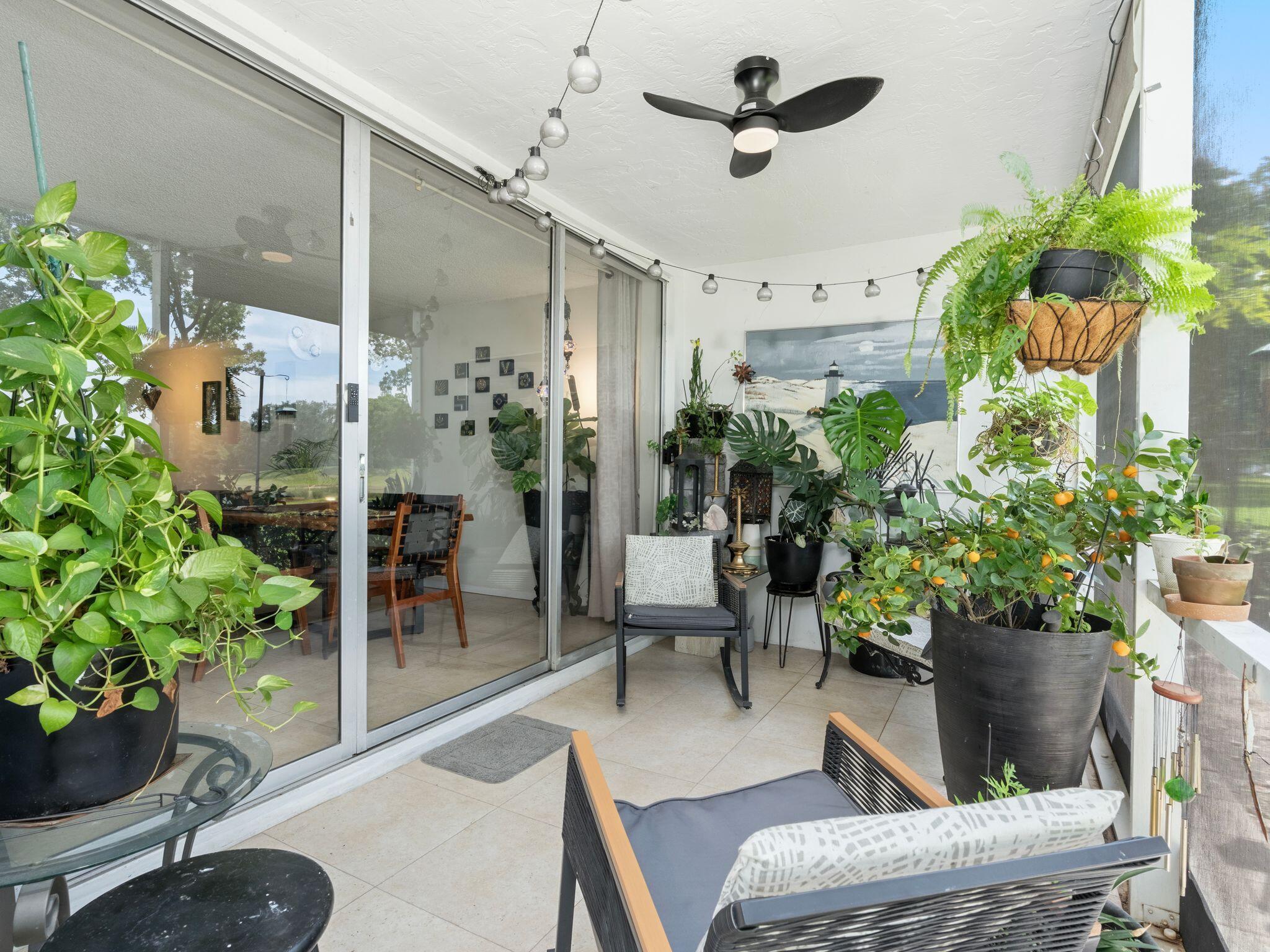 NO 41 PALM-AIRE COUNTRY CLUB - Residential