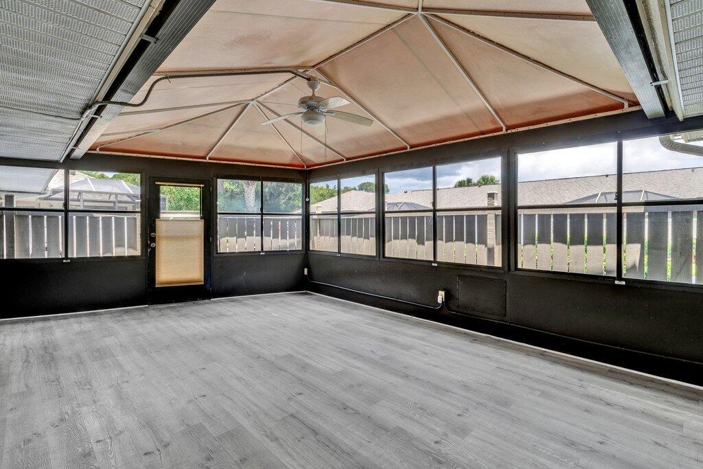 TIMBER RIDGE VILLAGE I CONDO - Residential