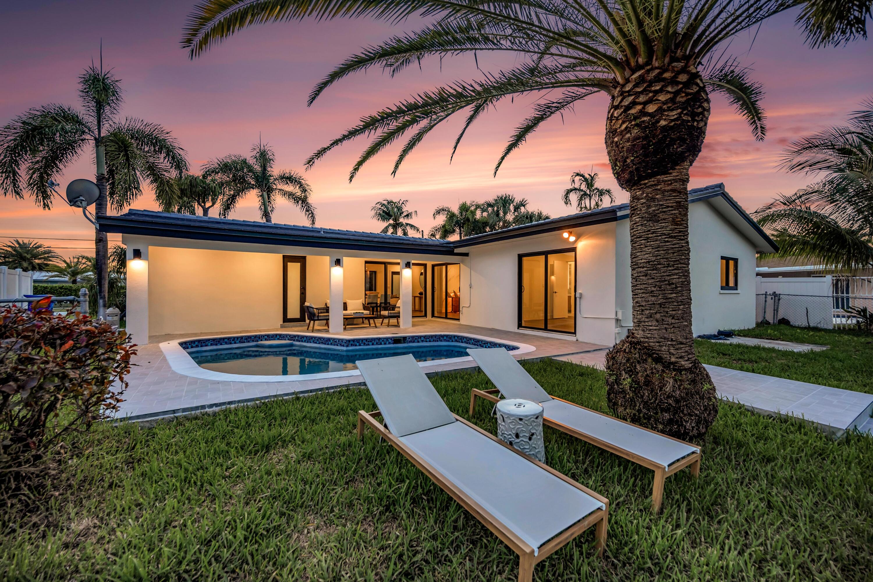 CYPRESS LAKE ESTATES - Residential