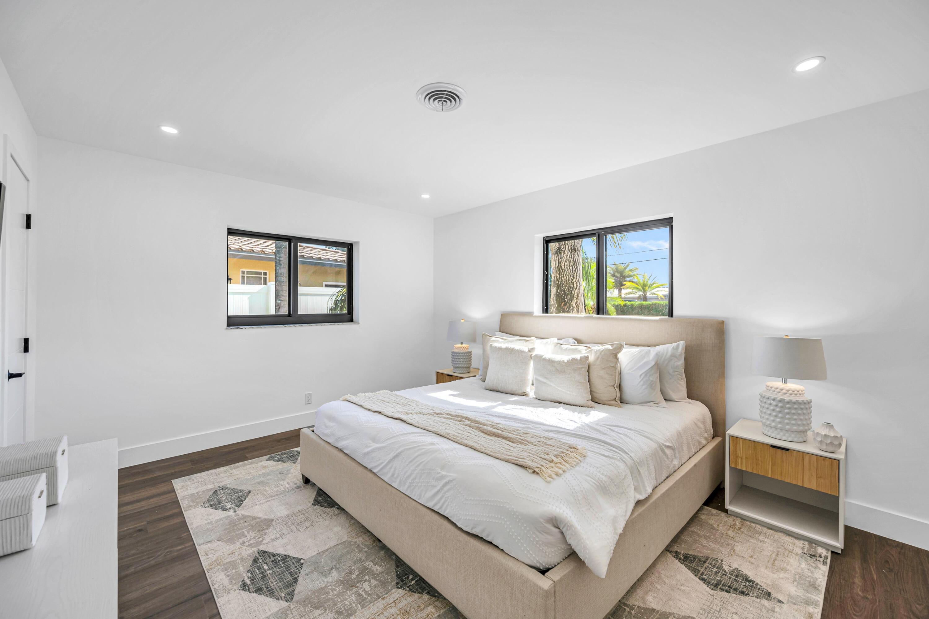 CYPRESS LAKE ESTATES - Residential