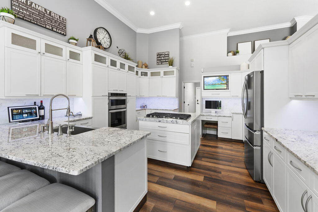 RESERVE CREEK - Residential