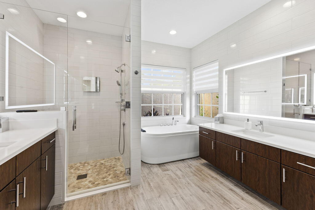 RESERVE CREEK - Residential