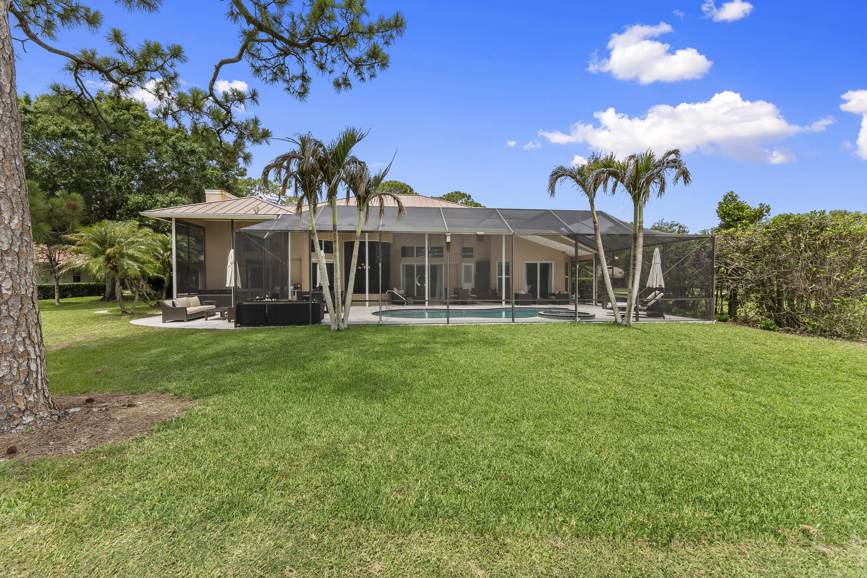 RESERVE CREEK - Residential