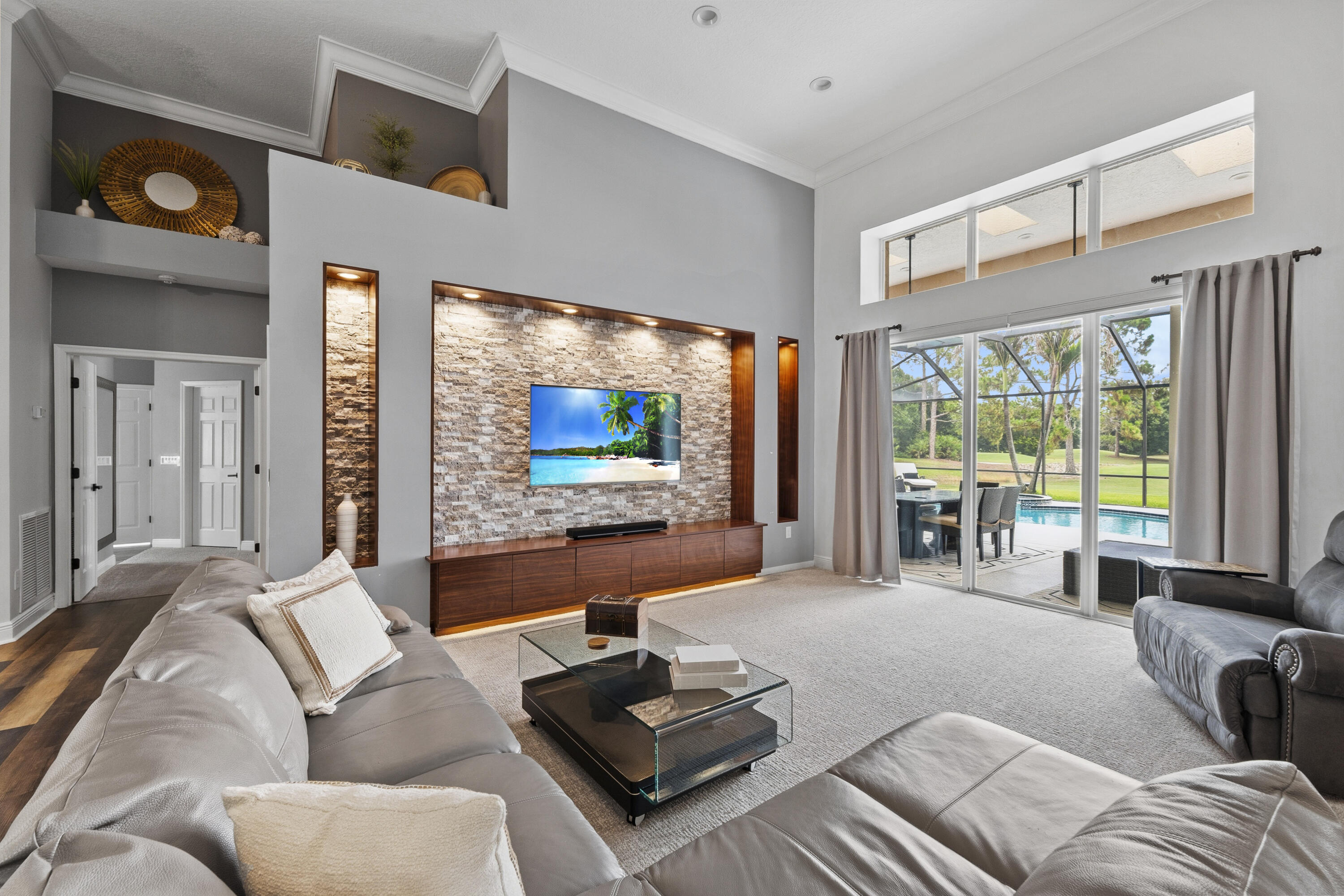 RESERVE CREEK - Residential