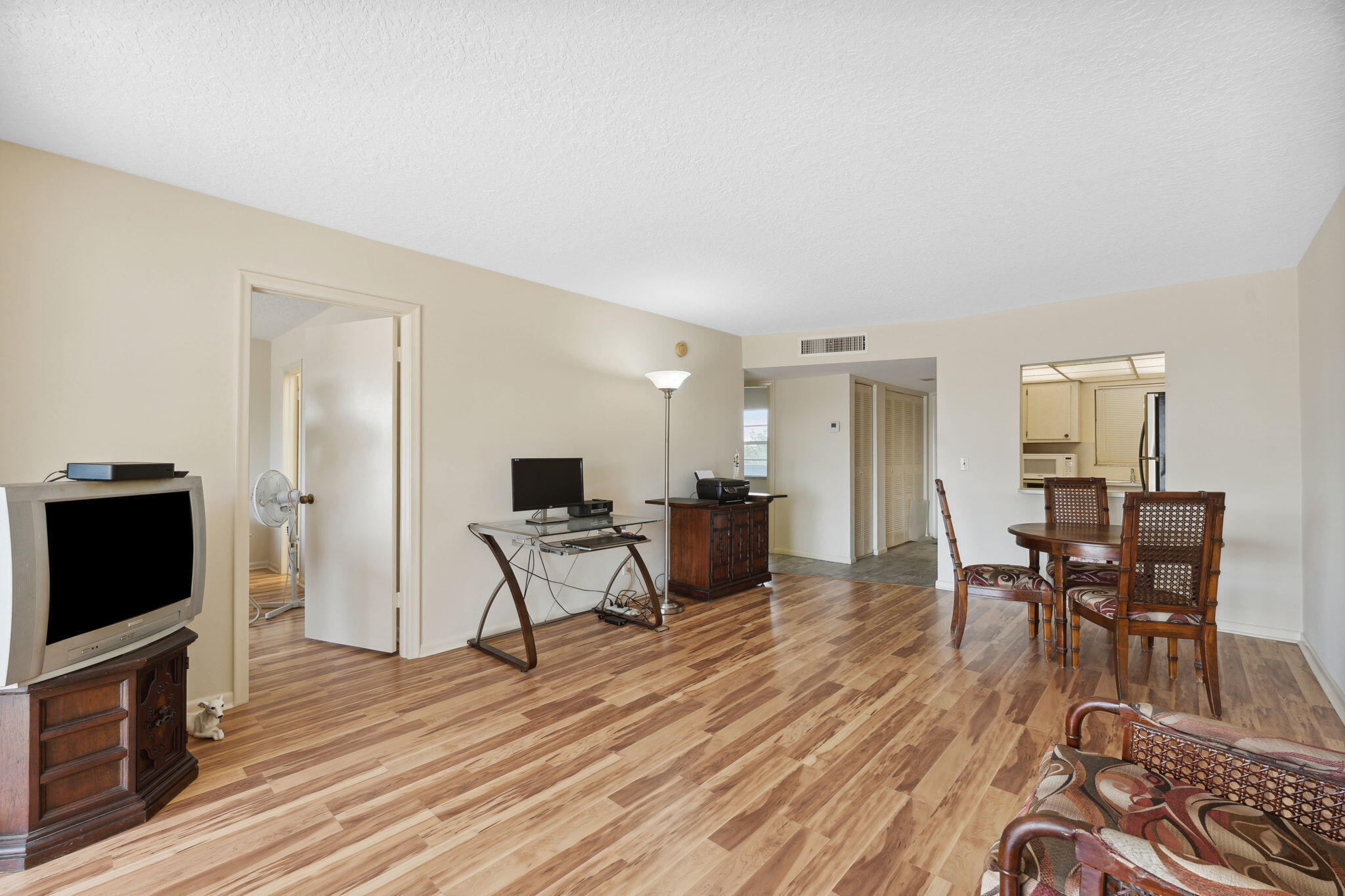 JAMESTOWN CONDO - Residential Lease