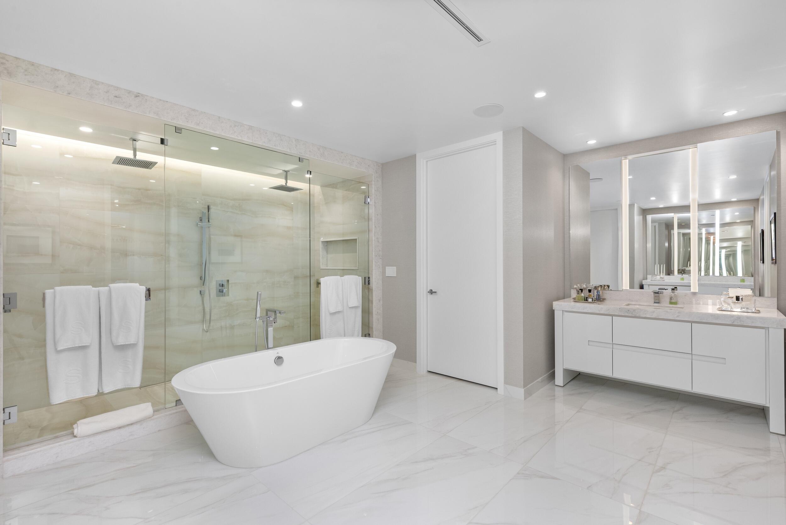 ALINA 210 BOCA RATON CONDO - Residential