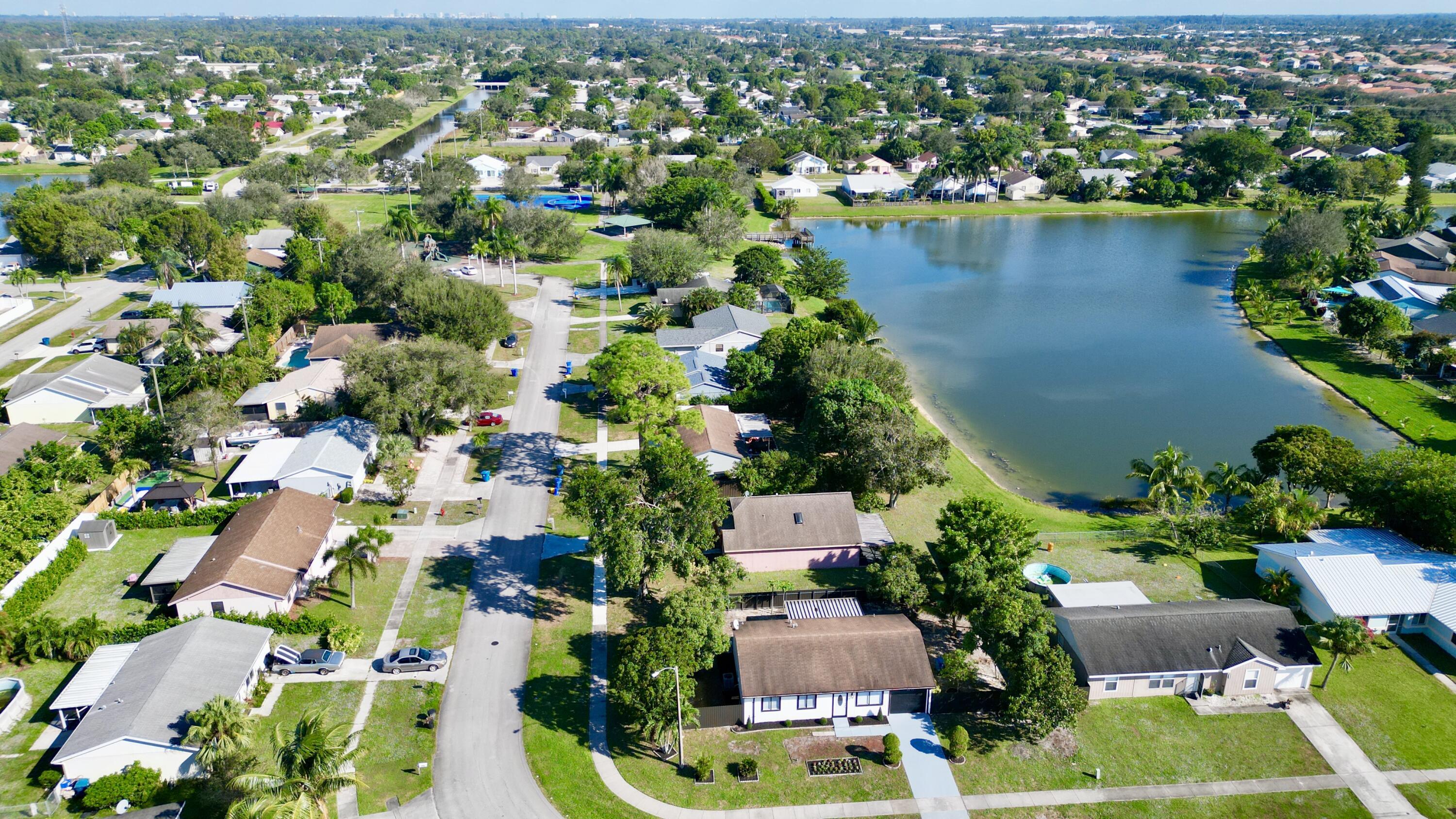 COUNTERPOINT ESTATES 11 - Residential Lease