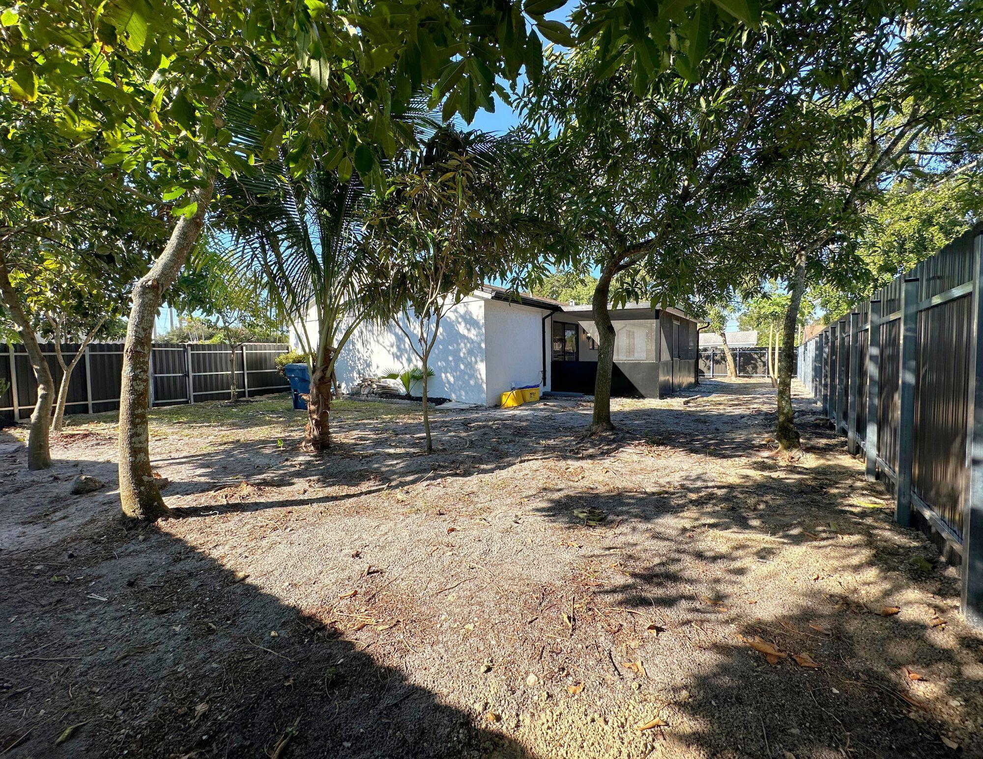 COUNTERPOINT ESTATES 11 - Residential Lease