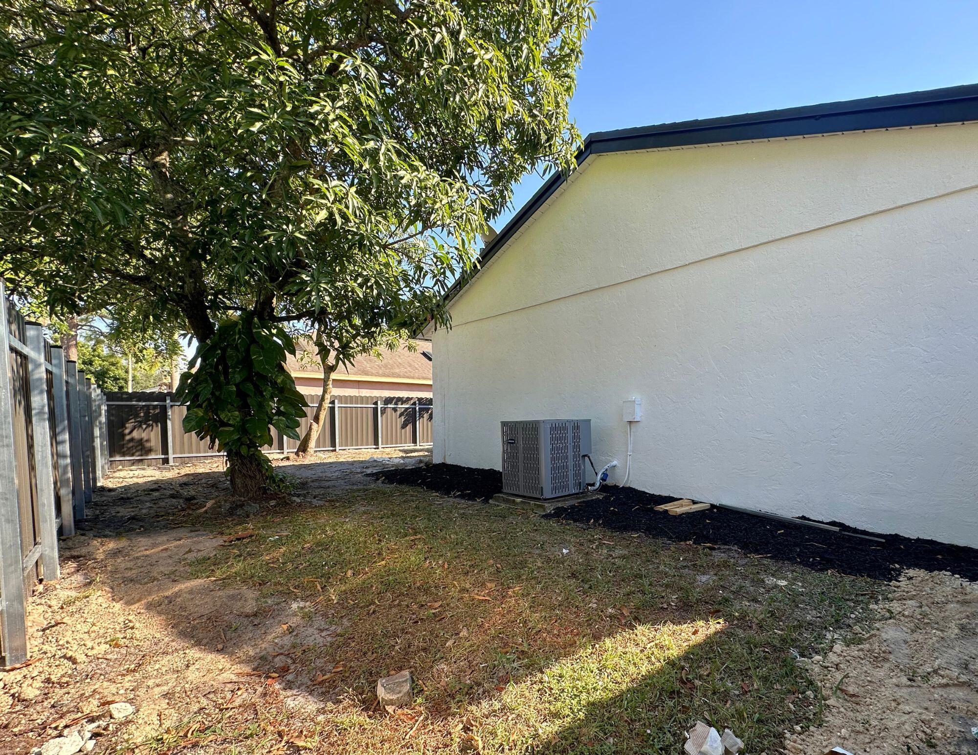 COUNTERPOINT ESTATES 11 - Residential Lease