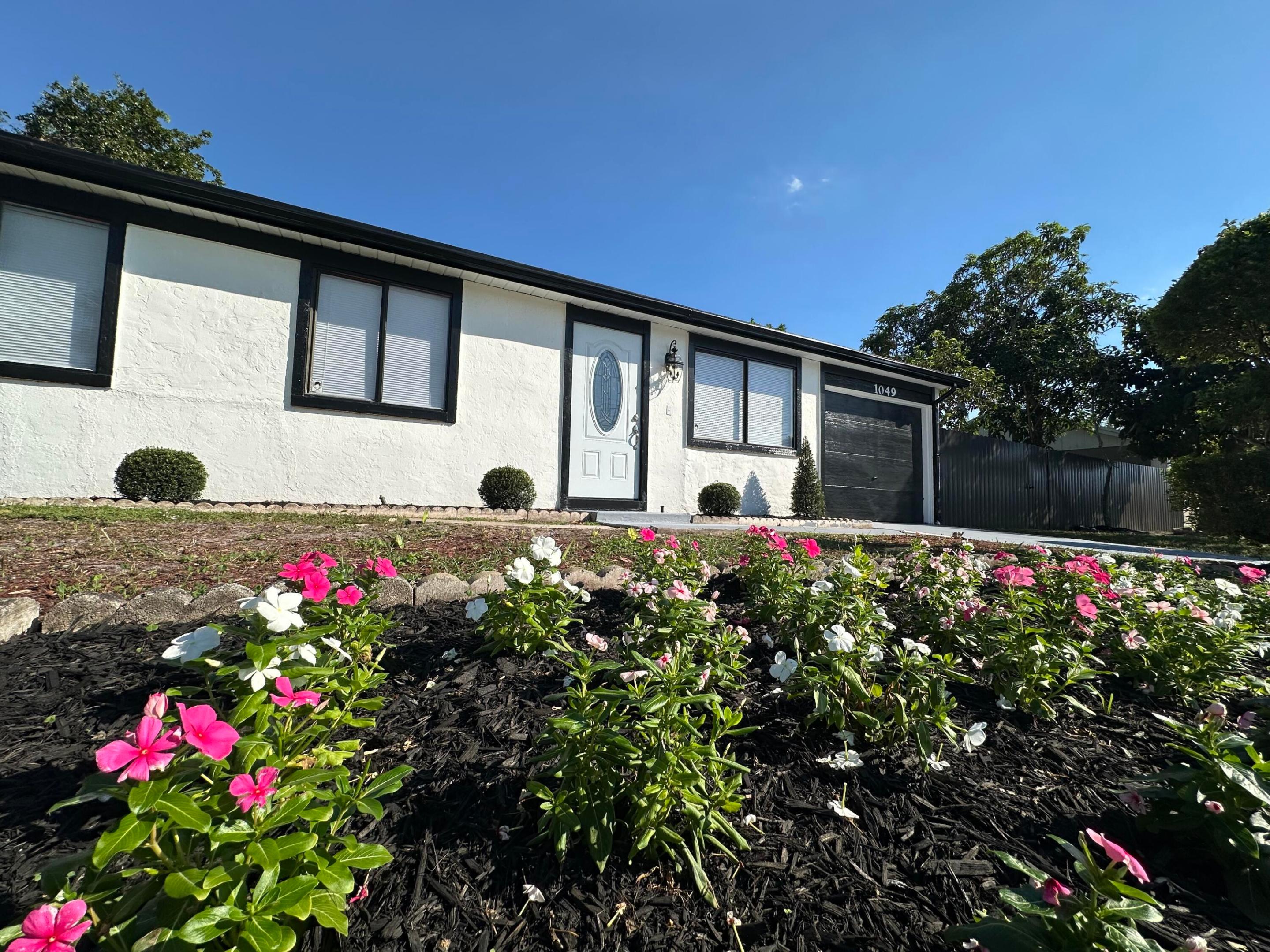 COUNTERPOINT ESTATES 11 - Residential Lease